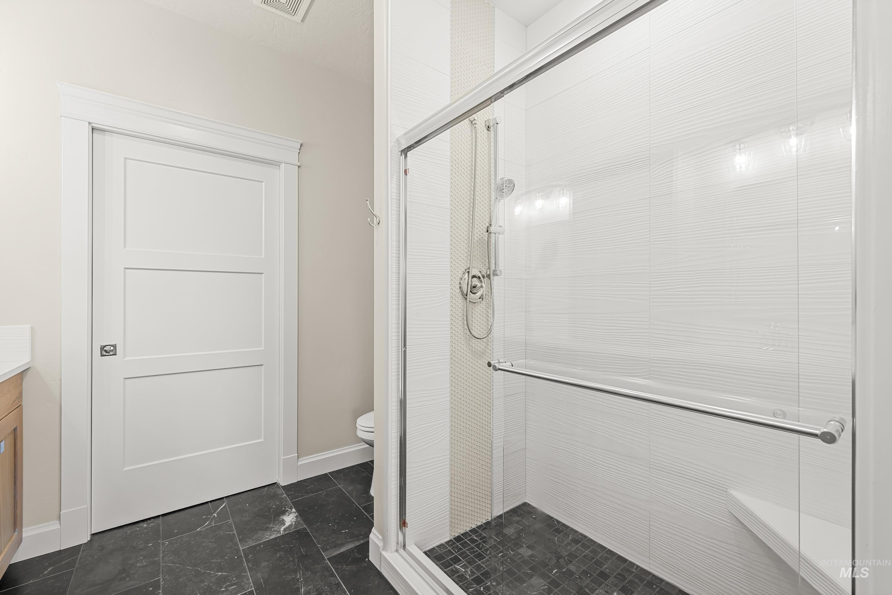 18046 N Fallspring Pl Property Photo 27