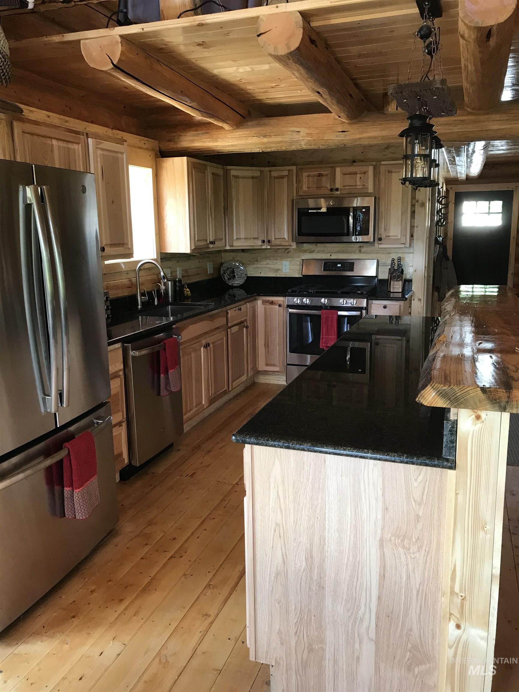 625 Rhett Creek Rd Property Photo 18