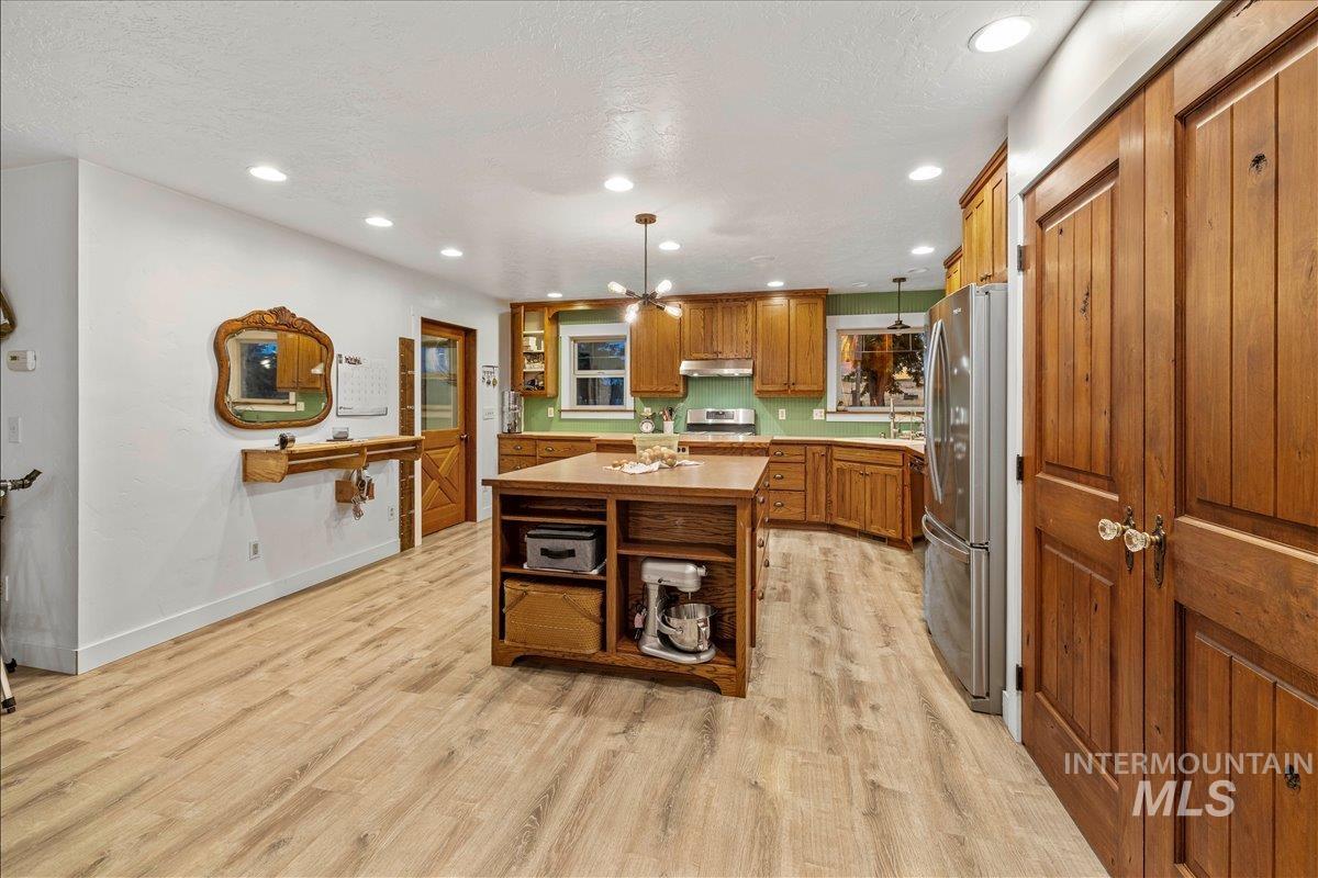 6712 Stage Coach Rd Property Photo 8