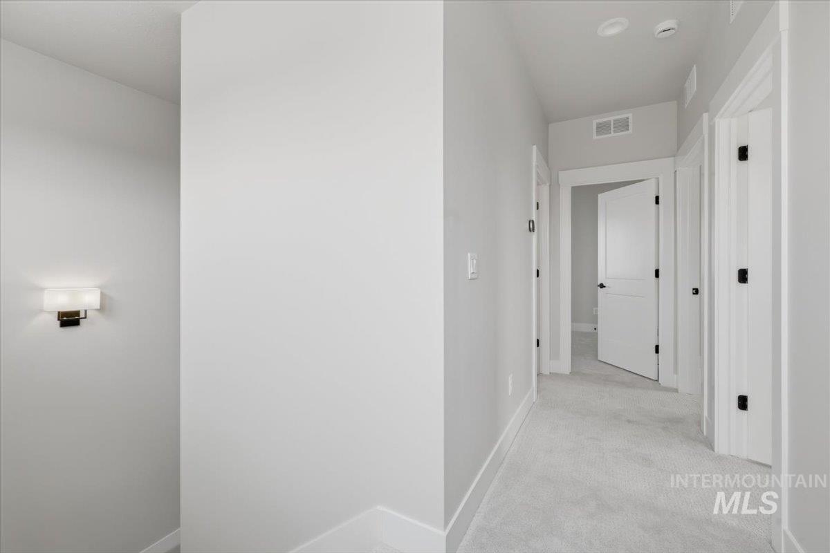 1410 E Zapala St. Property Photo 27