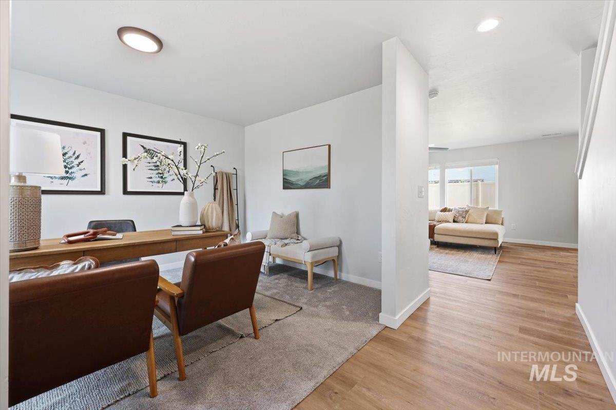 11134 W Langit St Property Photo 4