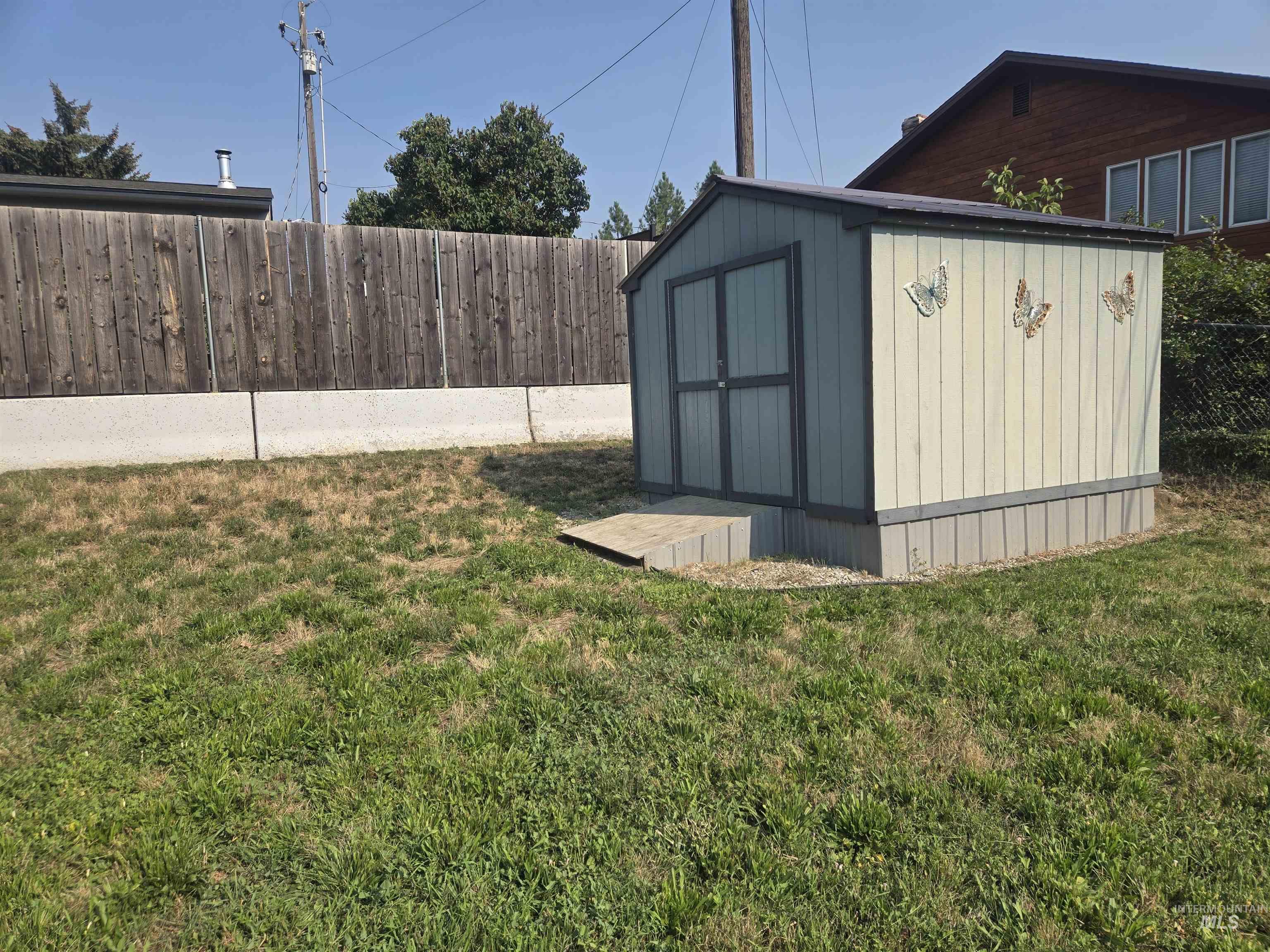 12544 Laqa Vista Ave. Property Photo 10