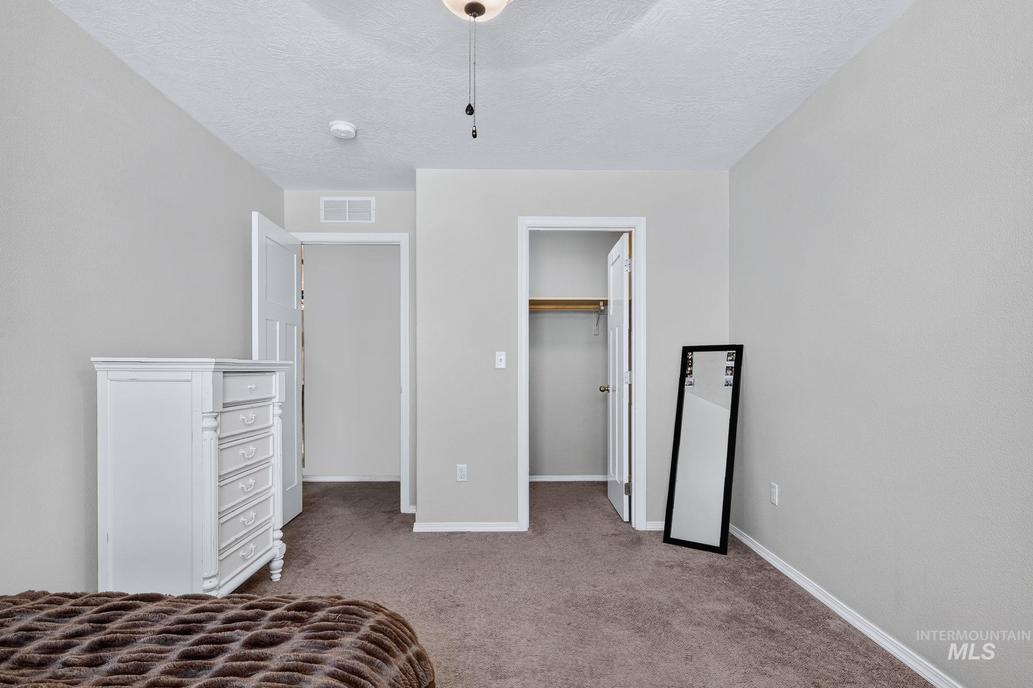 19044 Kenney Way Property Photo 29