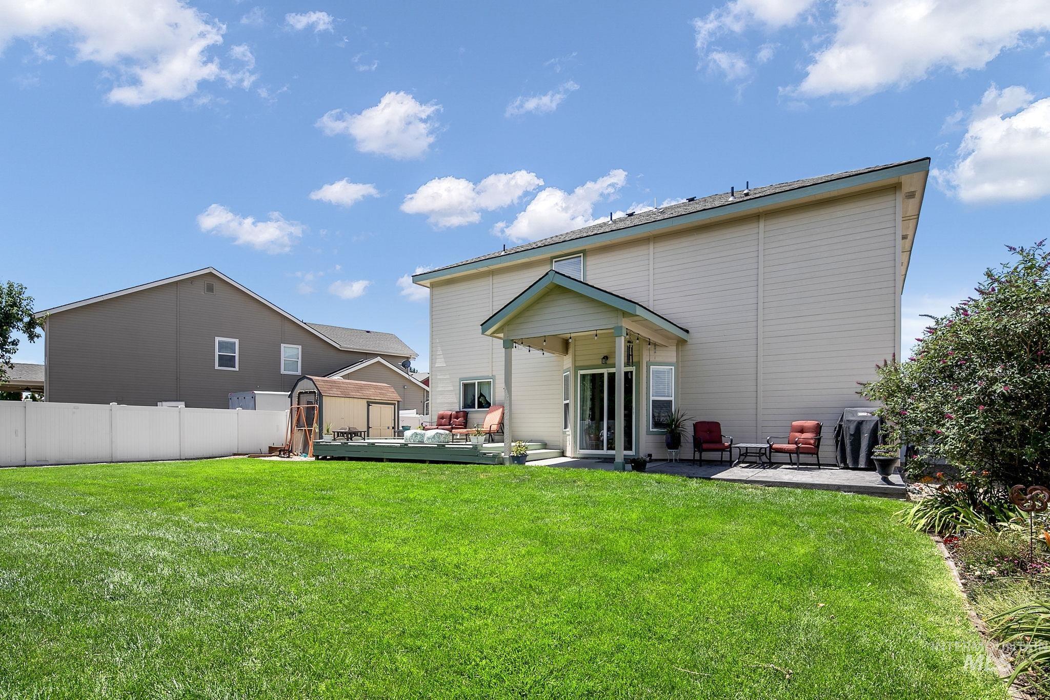 19044 Kenney Way Property Photo 37