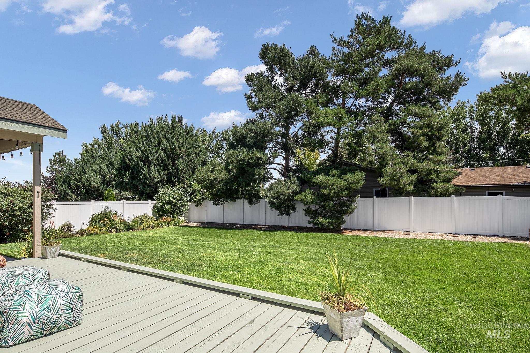 19044 Kenney Way Property Photo 39