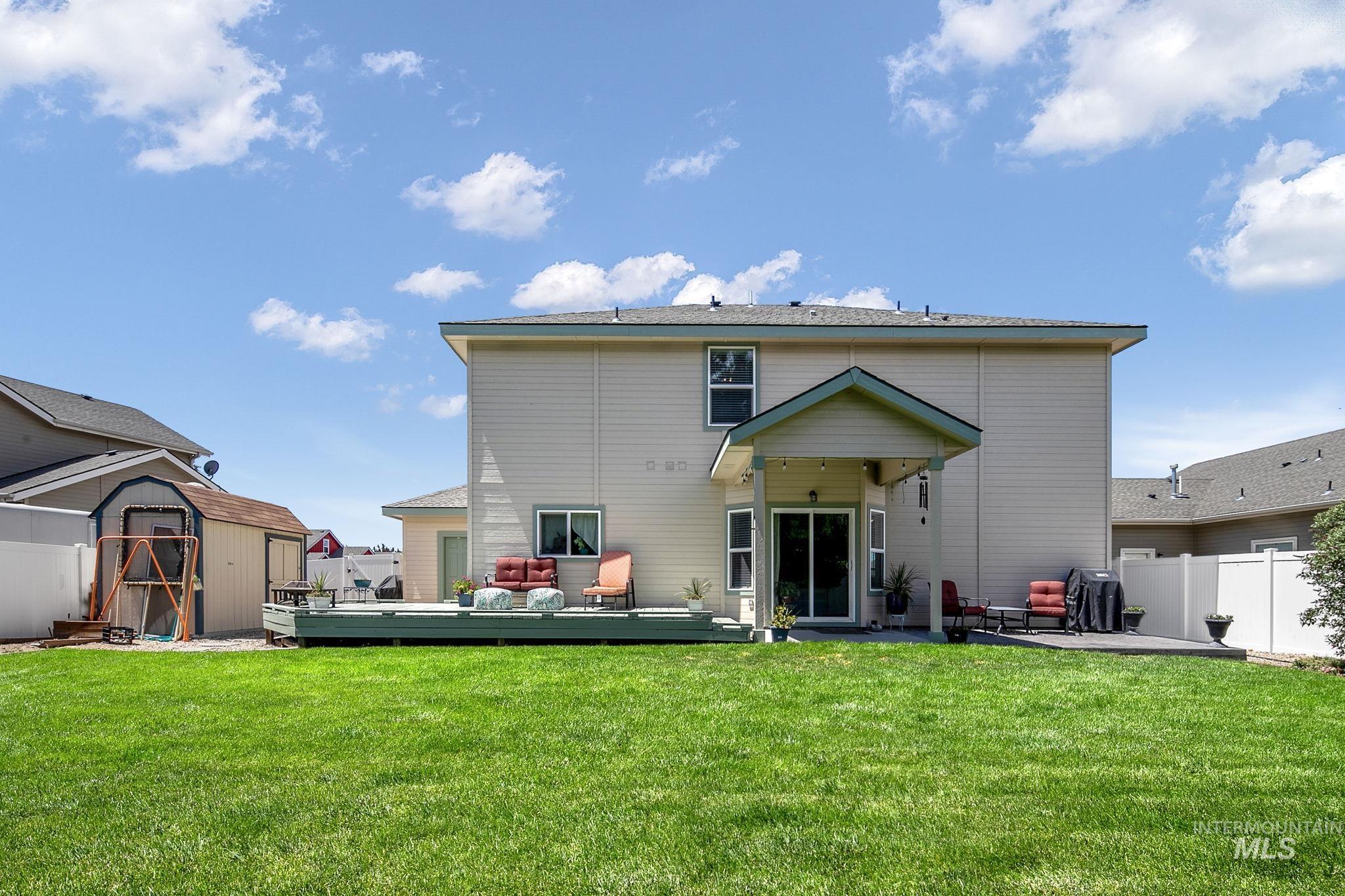 19044 Kenney Way Property Photo 41