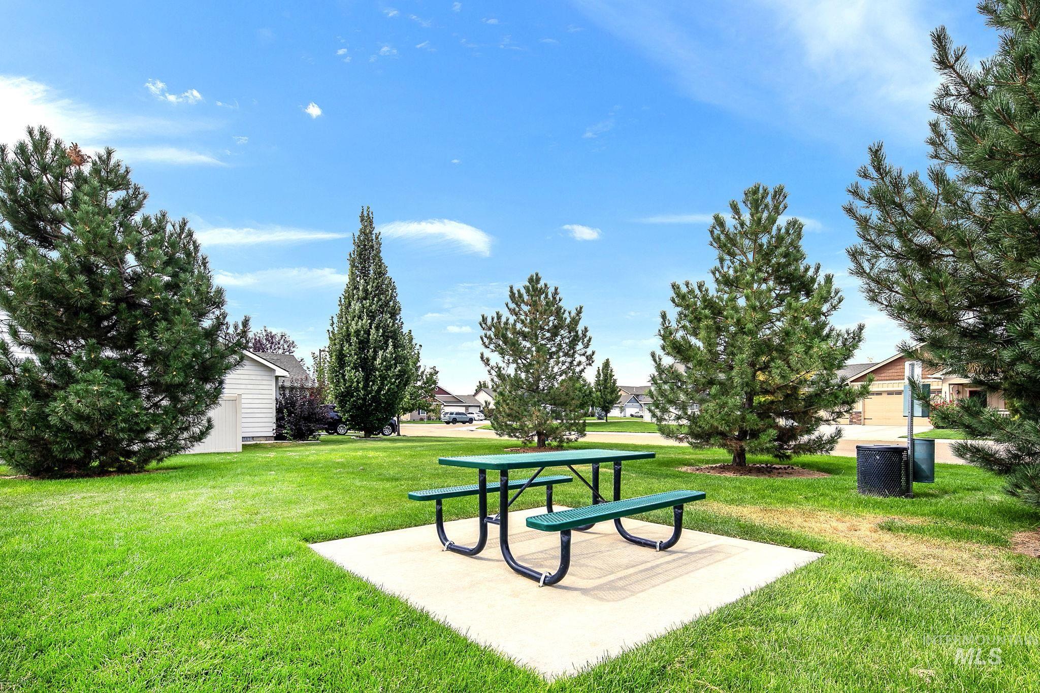 19044 Kenney Way Property Photo 42