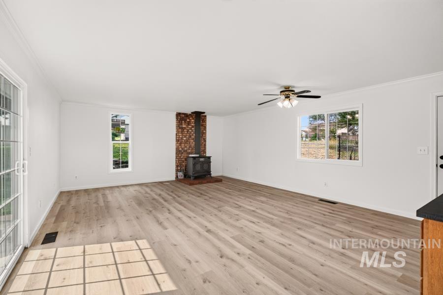 1220 18th Ave Property Photo 16
