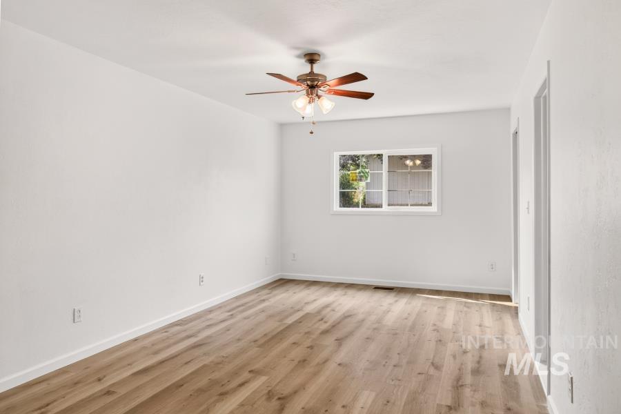 1220 18th Ave Property Photo 20