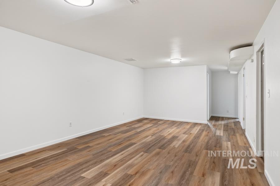 1220 18th Ave Property Photo 32