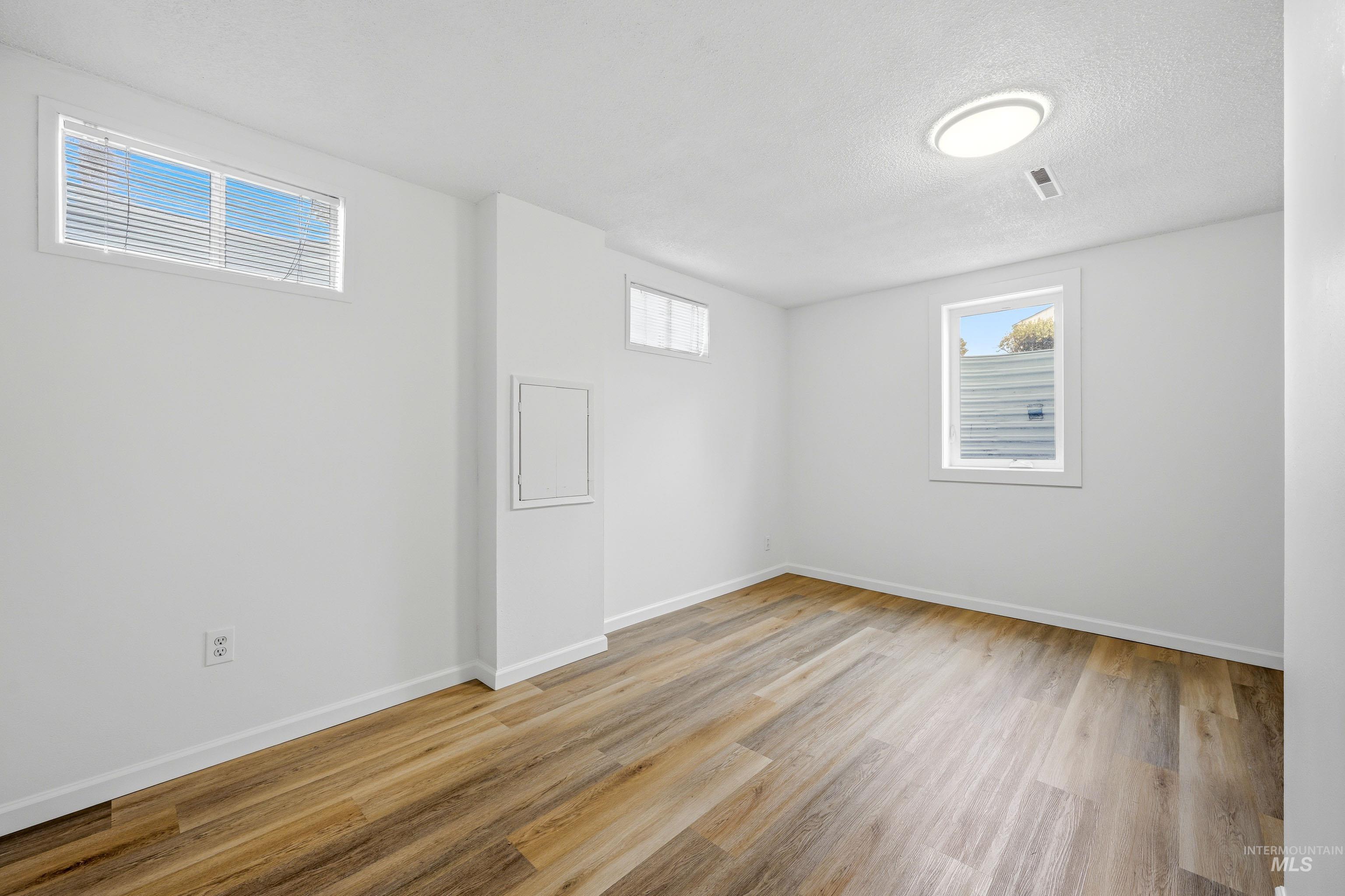 1220 18th Ave Property Photo 35