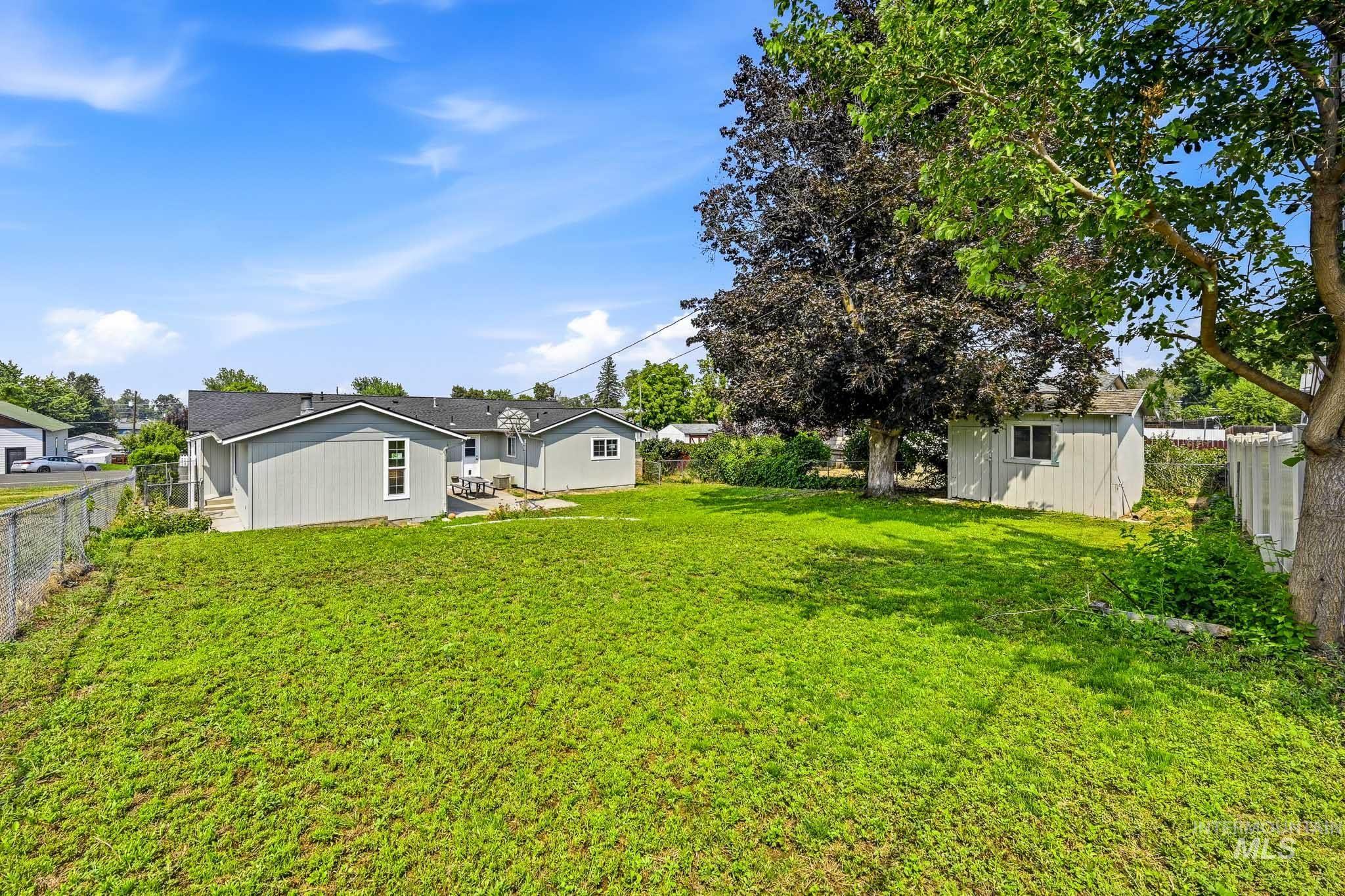 1220 18th Ave Property Photo 40