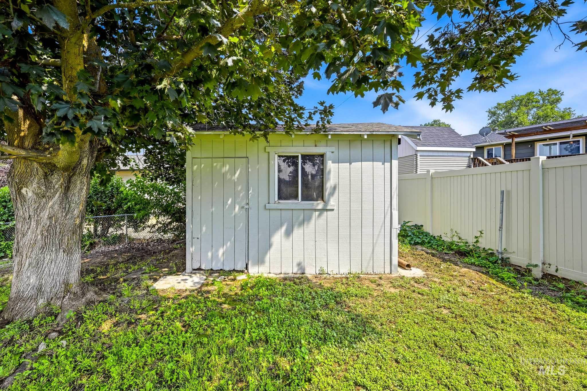 1220 18th Ave Property Photo 42