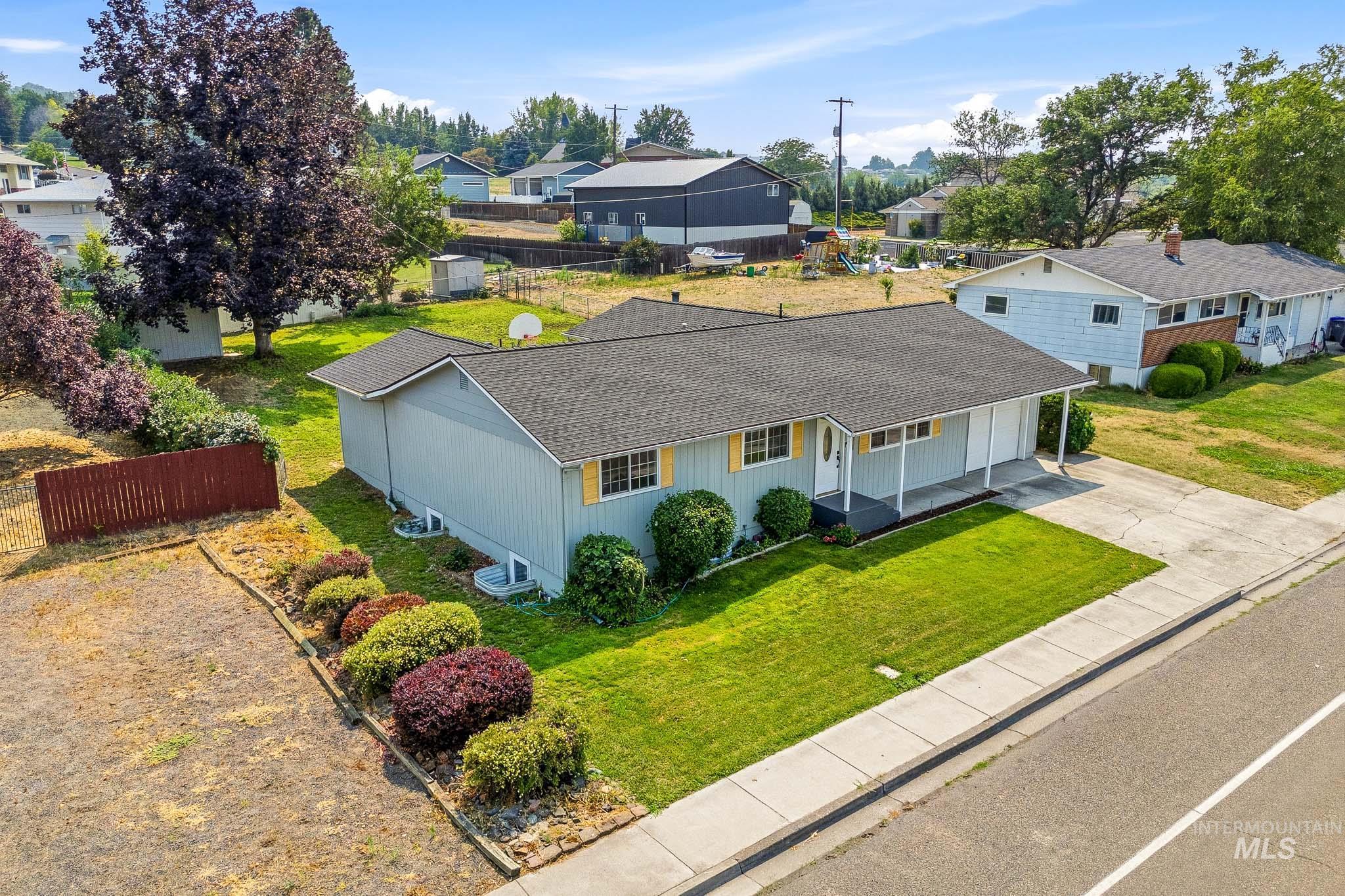 1220 18th Ave Property Photo 44