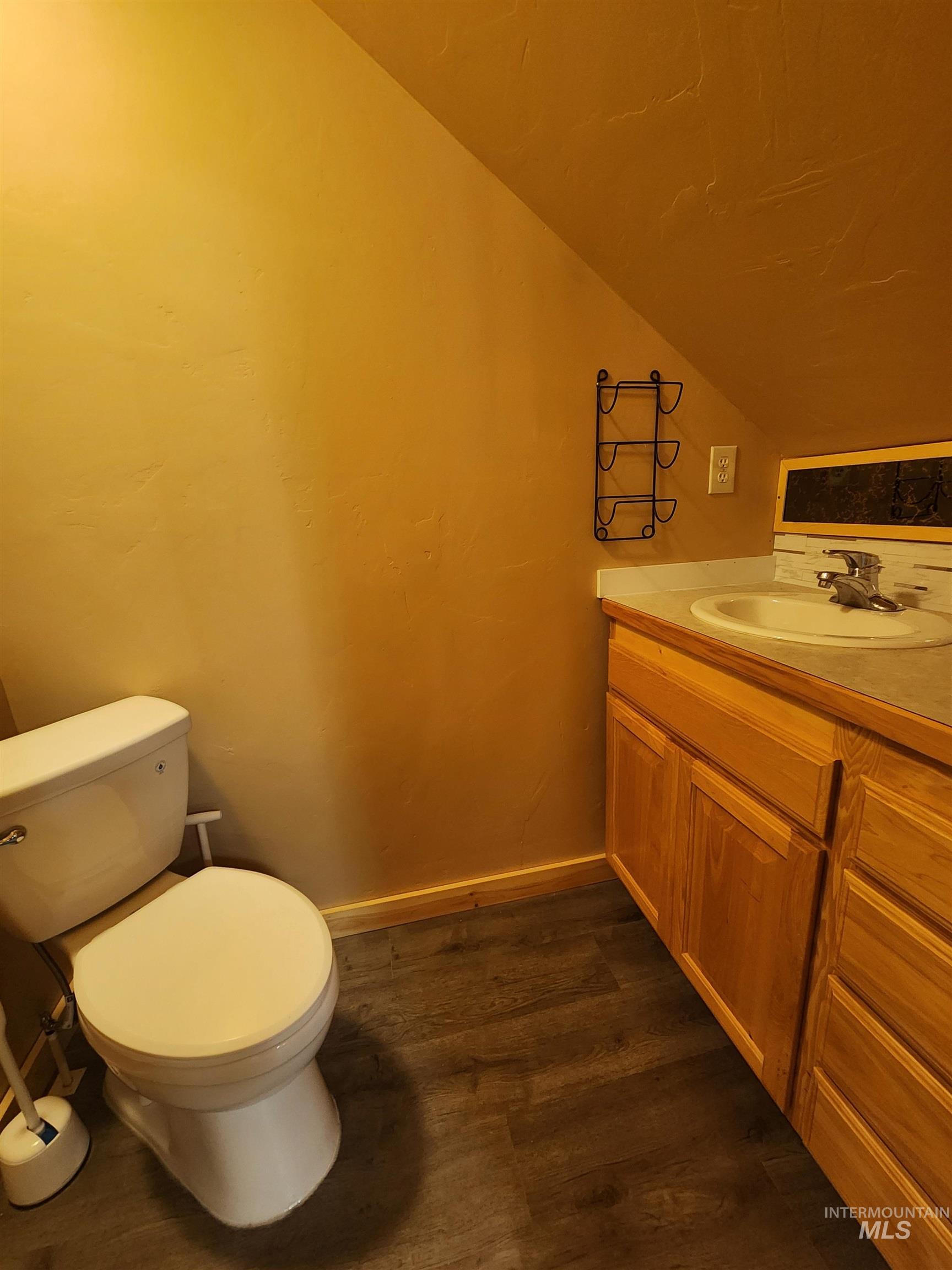 1061 N Hidden Pine Rd Property Photo 15
