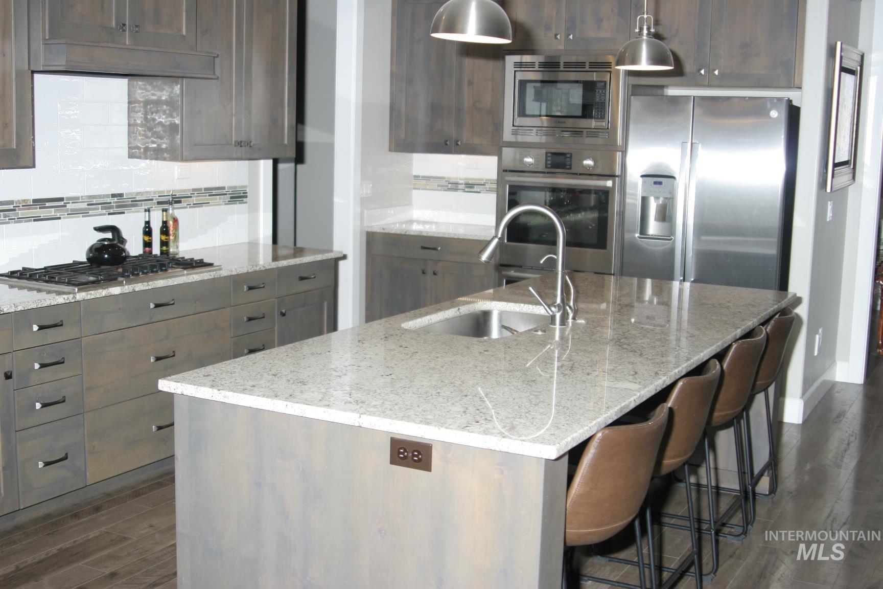 14921 Dagger Falls Way Property Photo 6