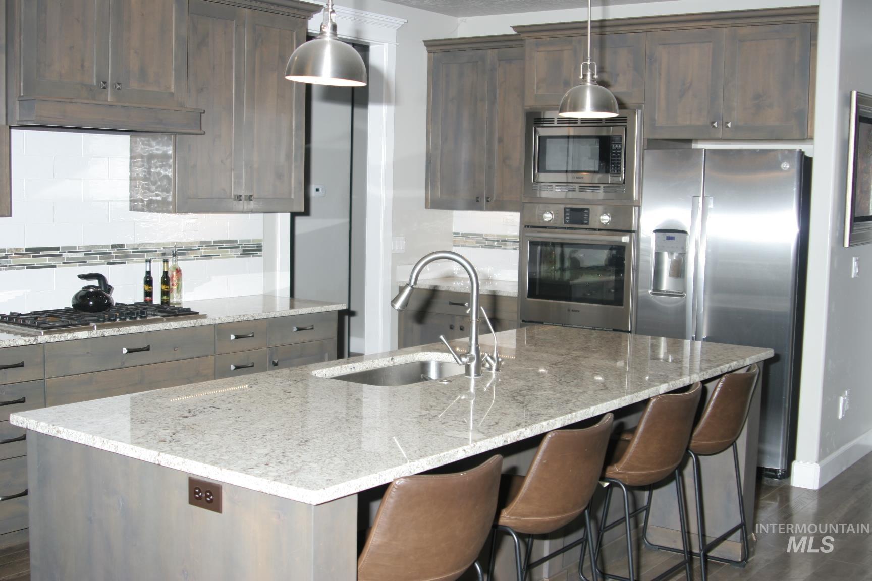 14921 Dagger Falls Way Property Photo 8