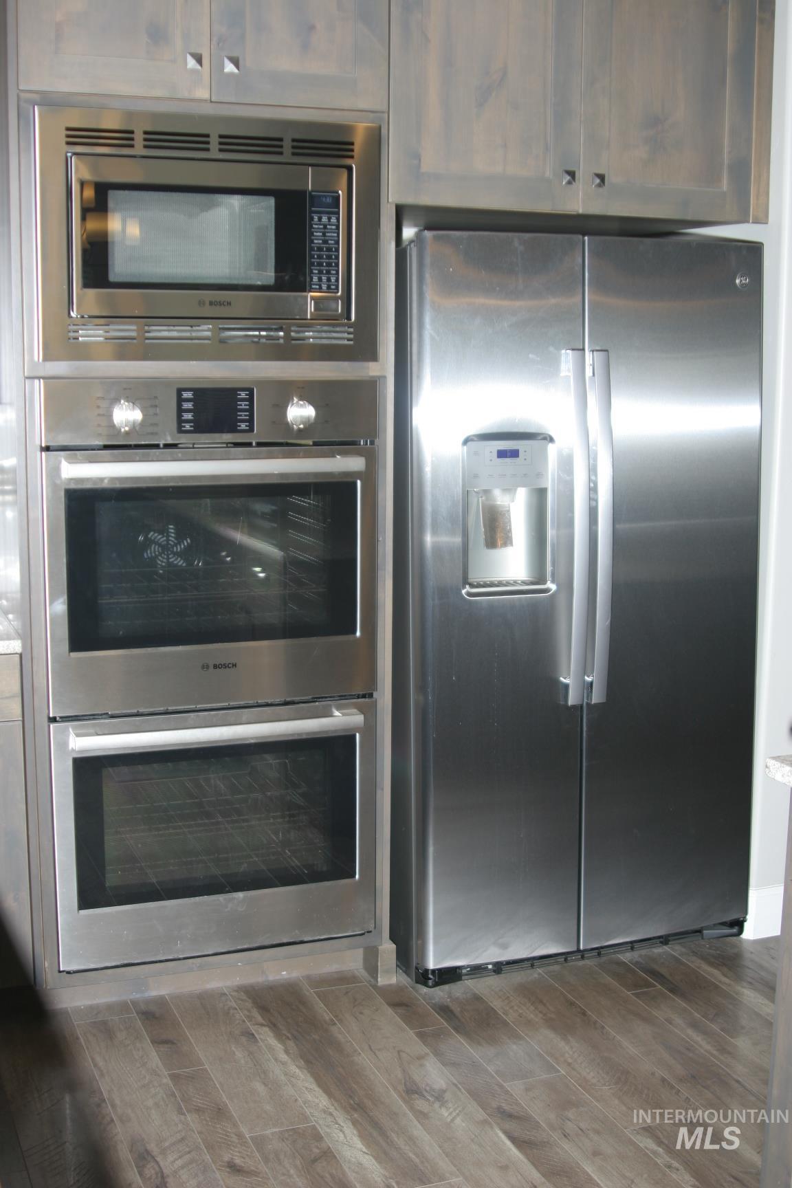 14921 Dagger Falls Way Property Photo 14