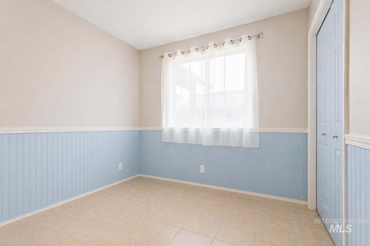 916 Graycliff Drive Property Photo 24