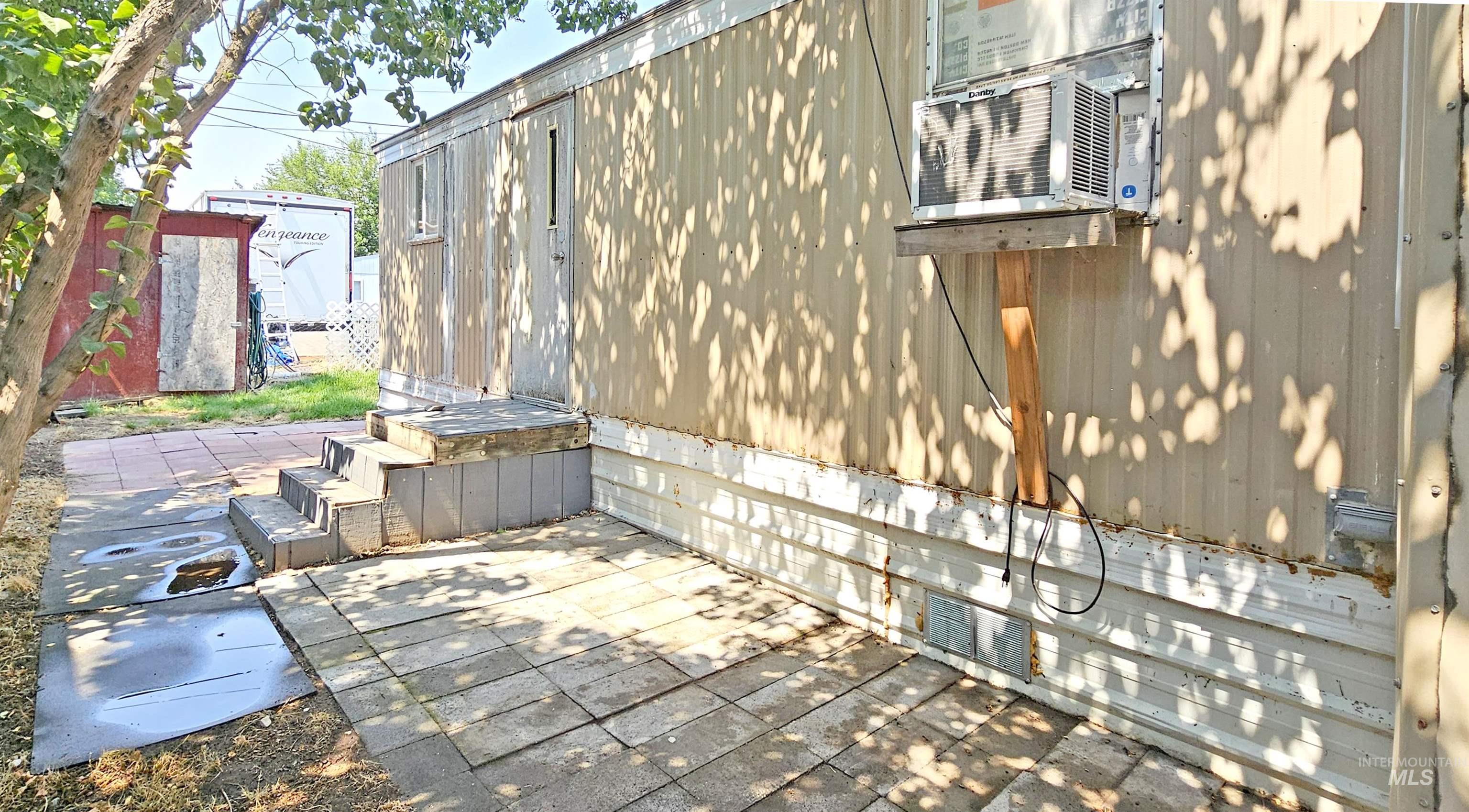 1265 Elm Street #3 Property Photo 15