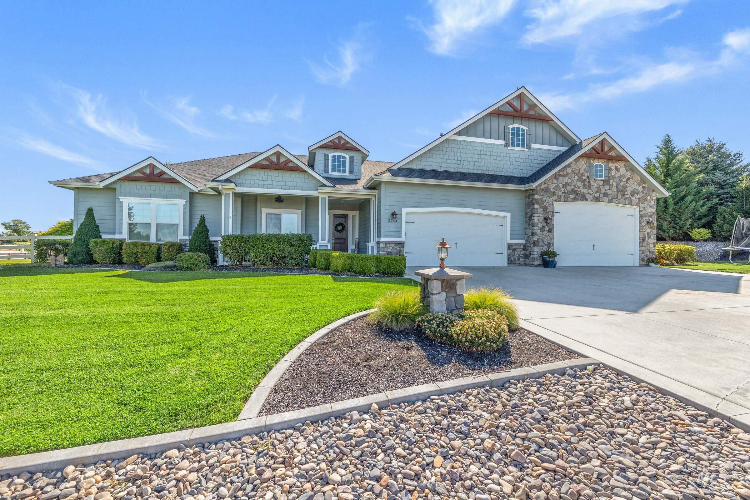 5744 N Star Ridge Way Property Photo 4