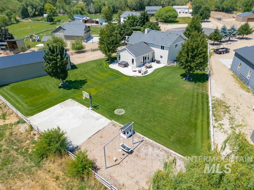 23800 Breyer Rd Property Photo 38