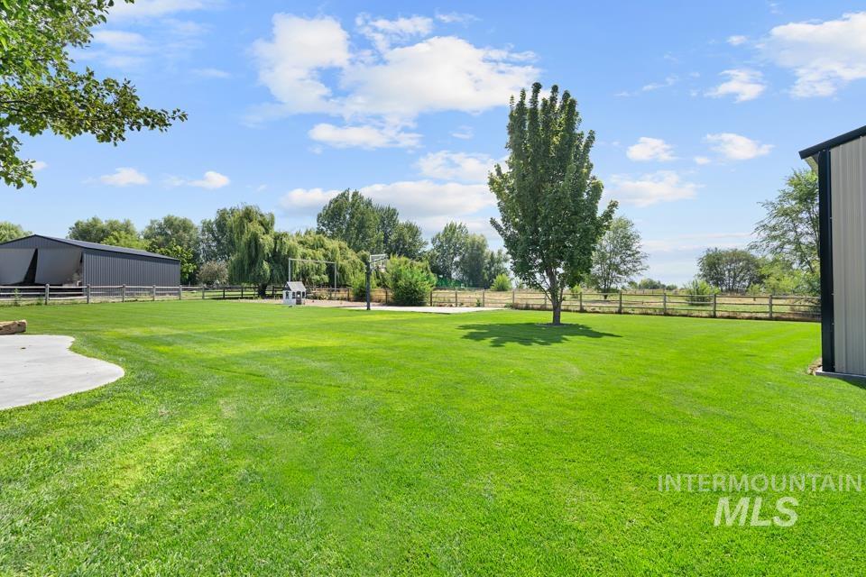 23800 Breyer Rd Property Photo 39