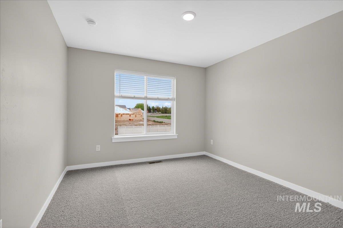 3780 S Anise Ave Property Photo 32