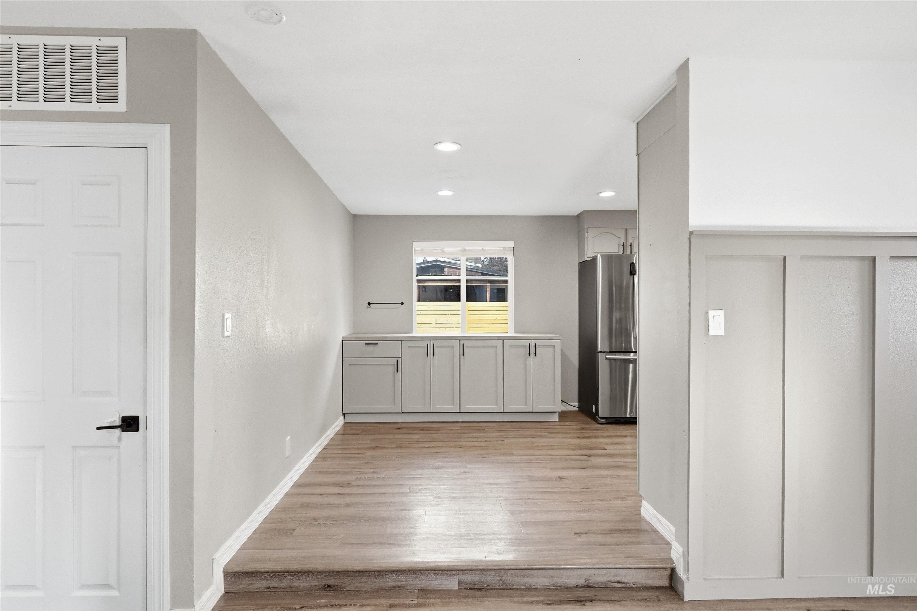 1817 Willow St Property Photo 13