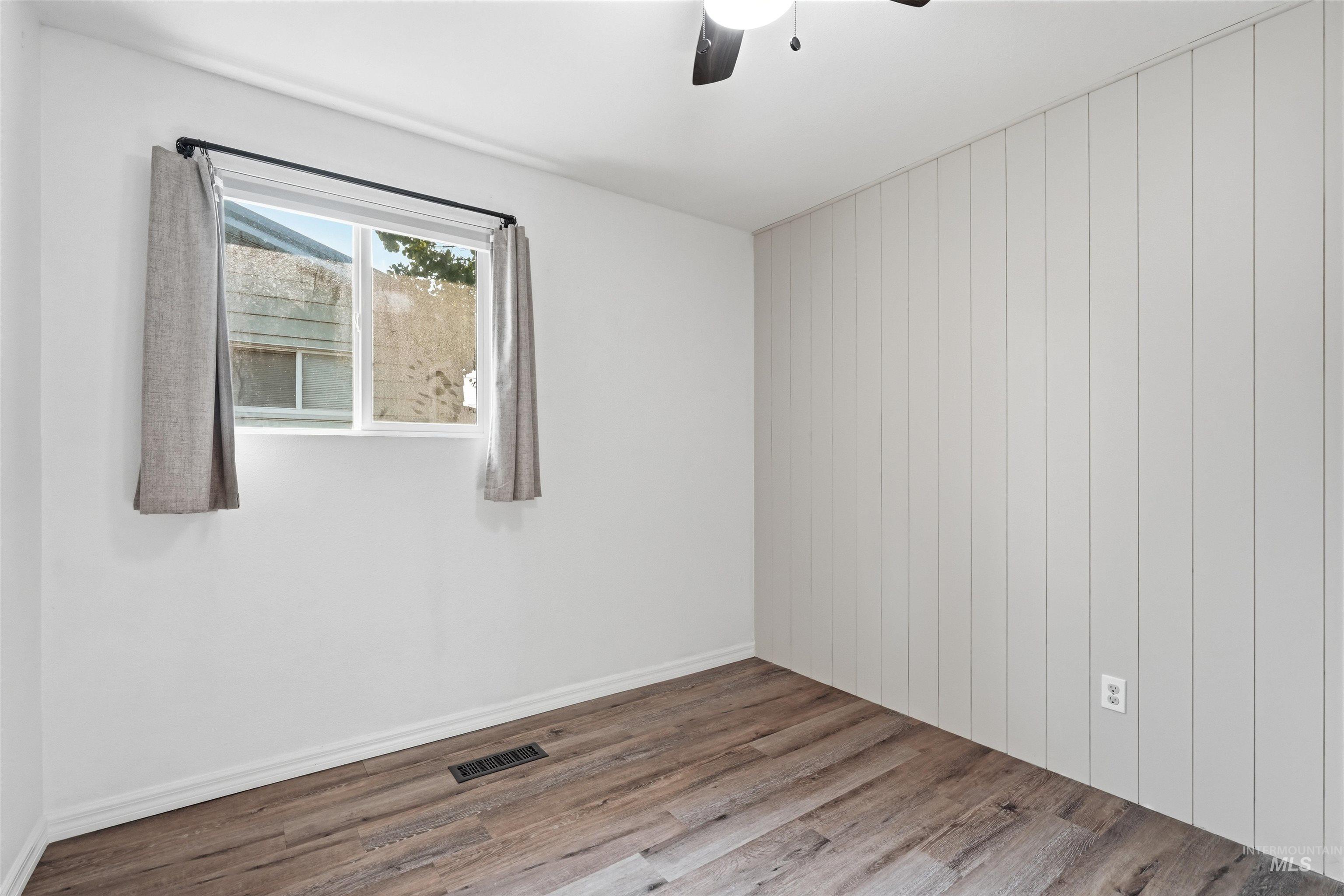 1817 Willow St Property Photo 23