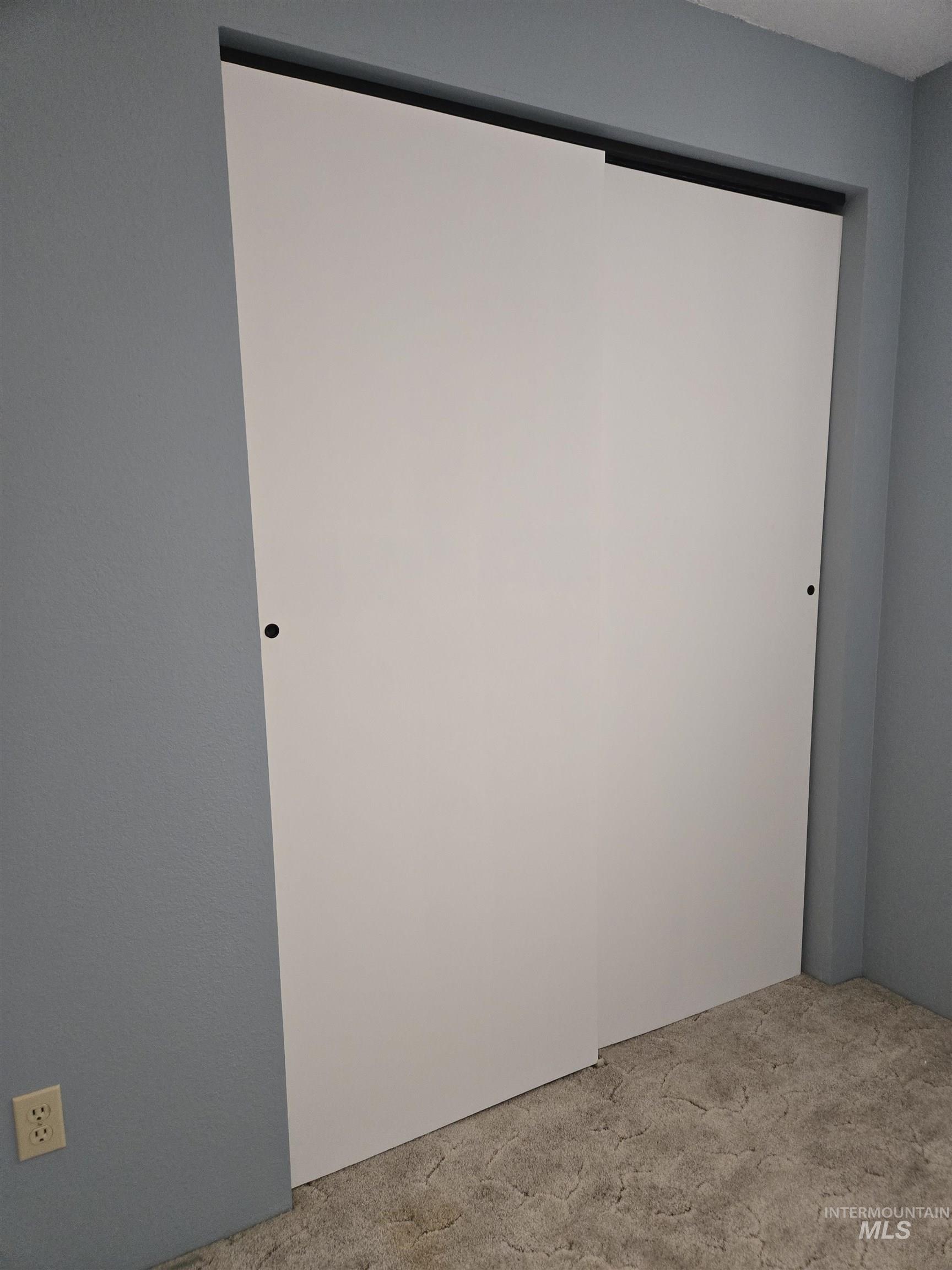 525 Reiter Dr Property Photo 21