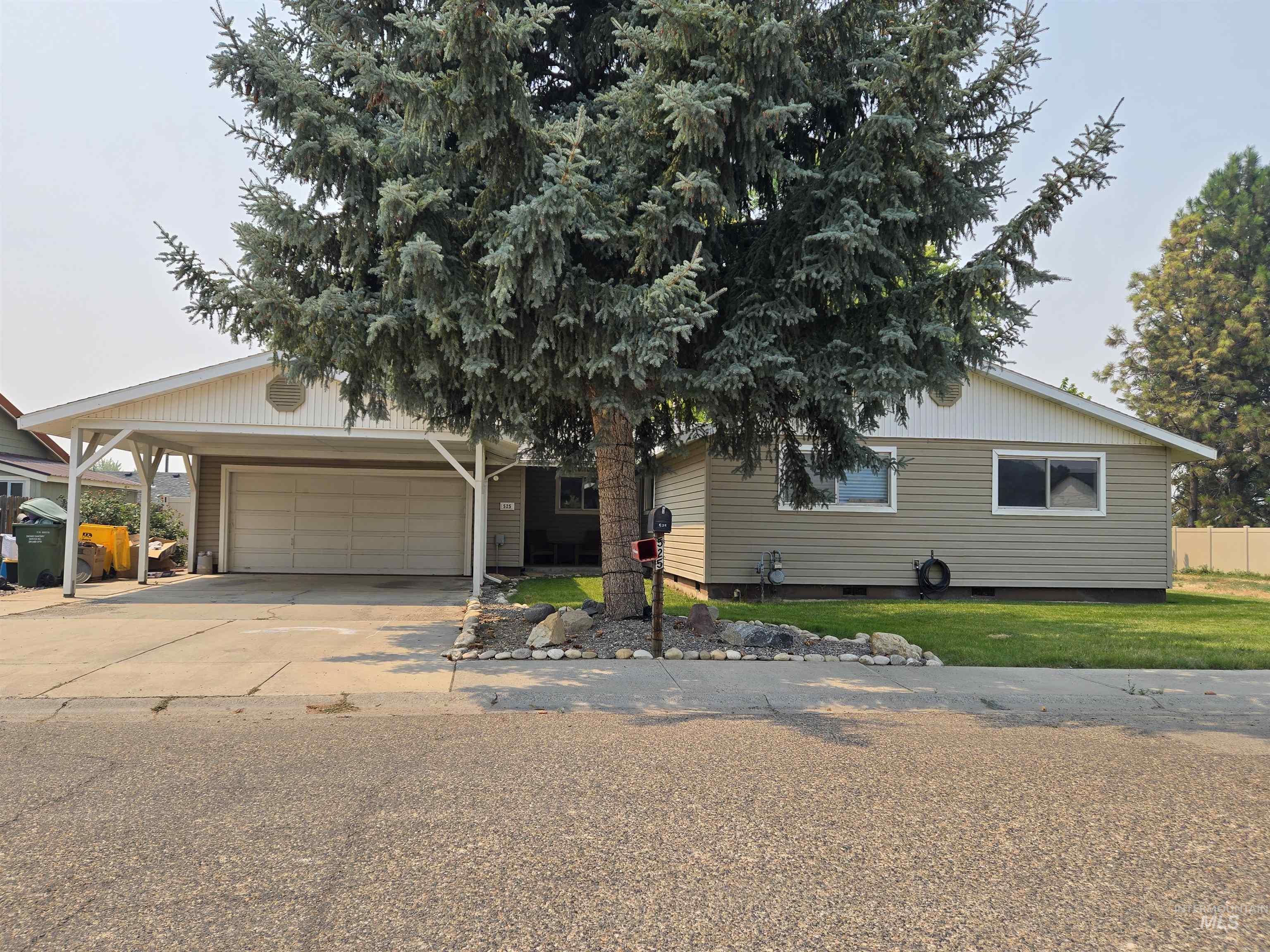 525 Reiter Dr Property Photo 28