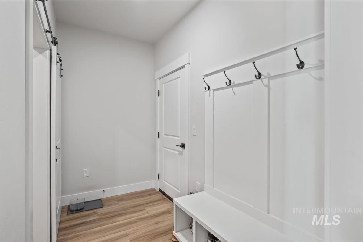 834 E Exploration Property Photo 15