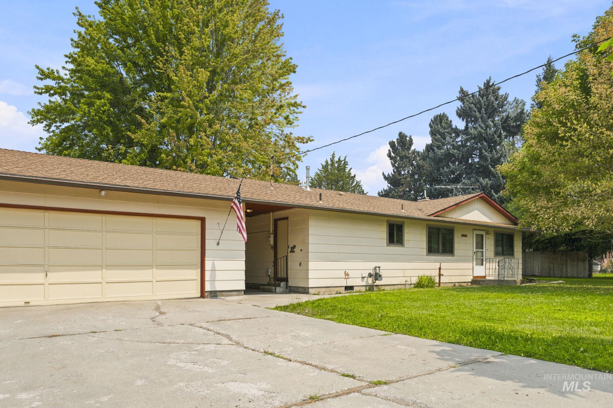 1315 7th Ave. North Property Photo 2