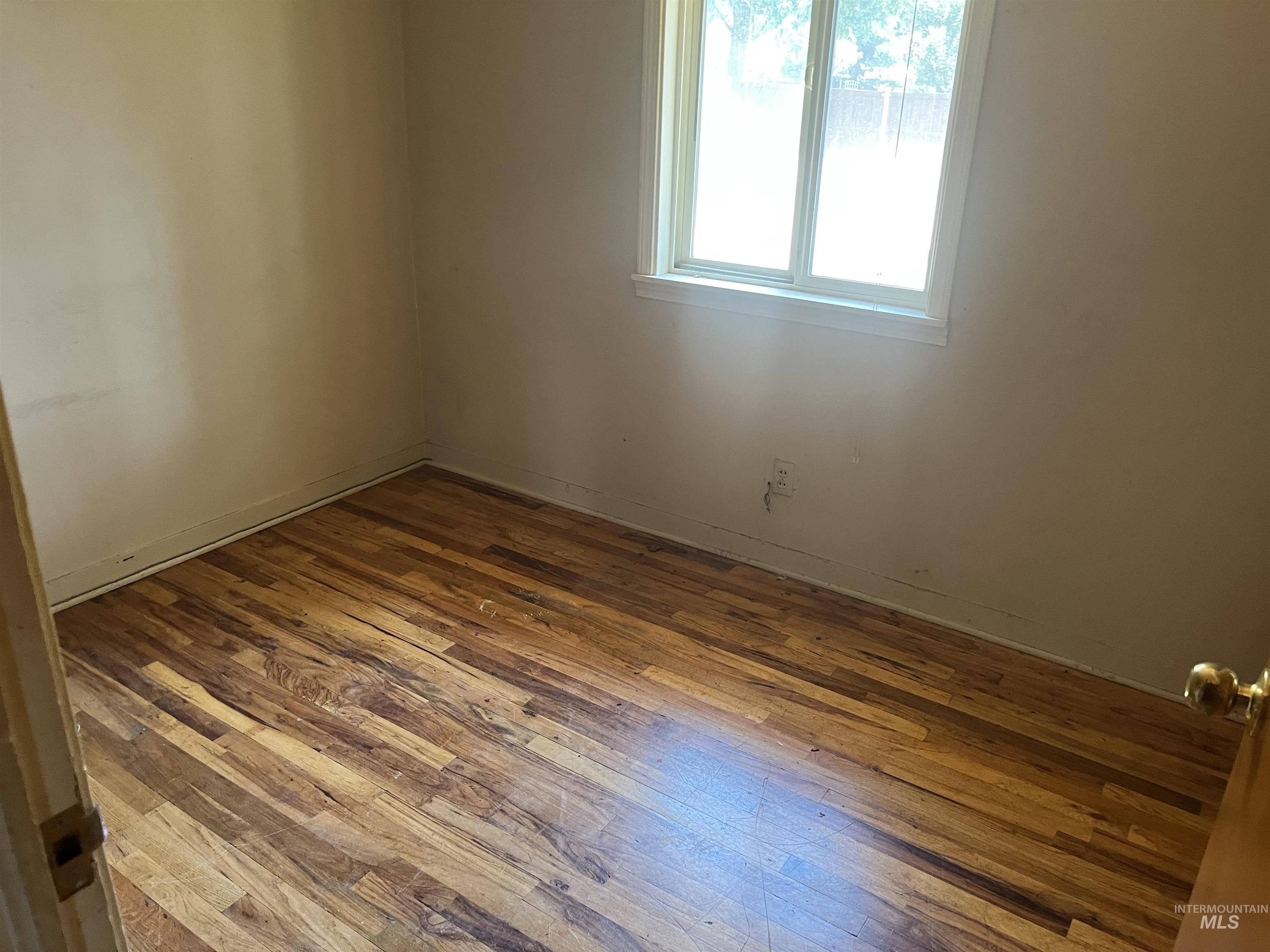 2300 S Pond Property Photo 9