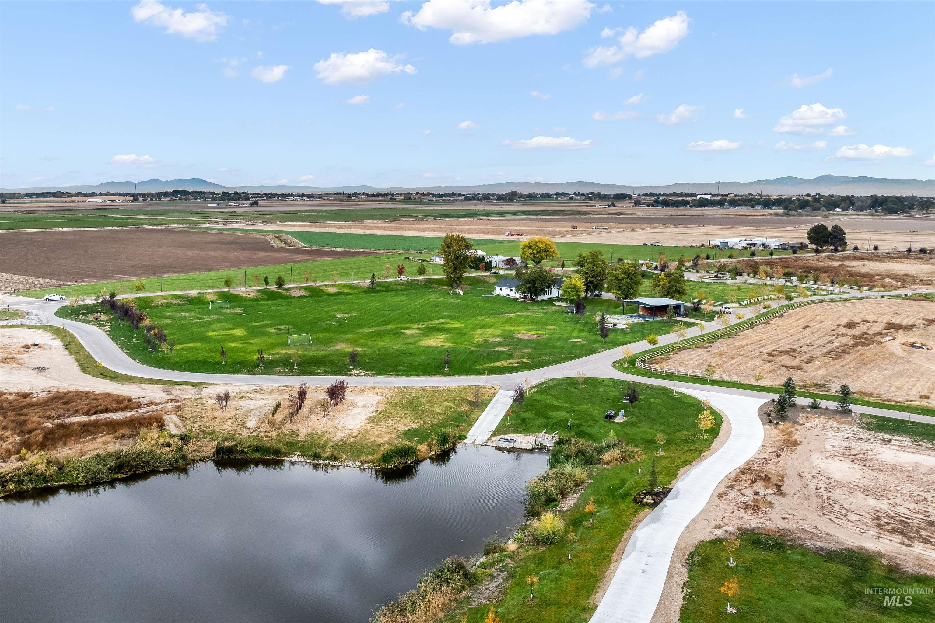Tbd Lake Front Ln Property Photo 3