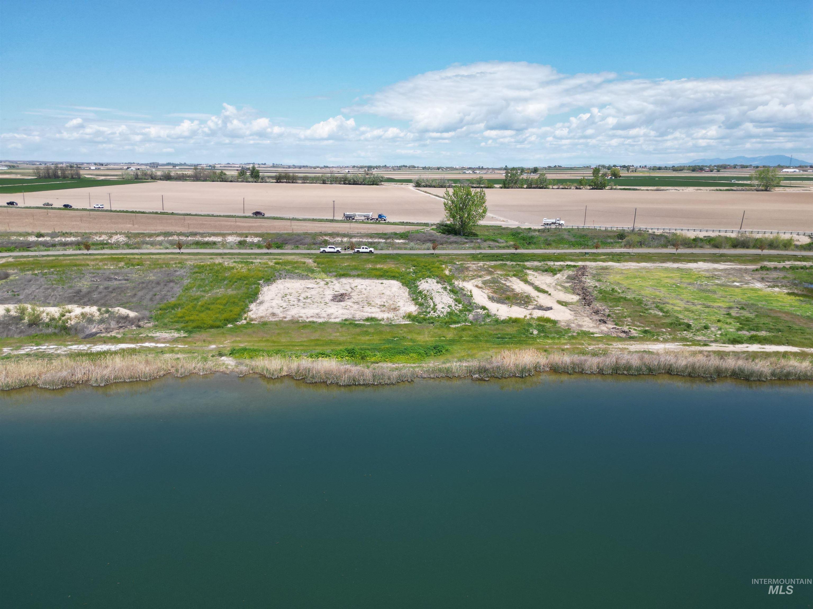 Tbd Lake Front Ln Property Photo 5