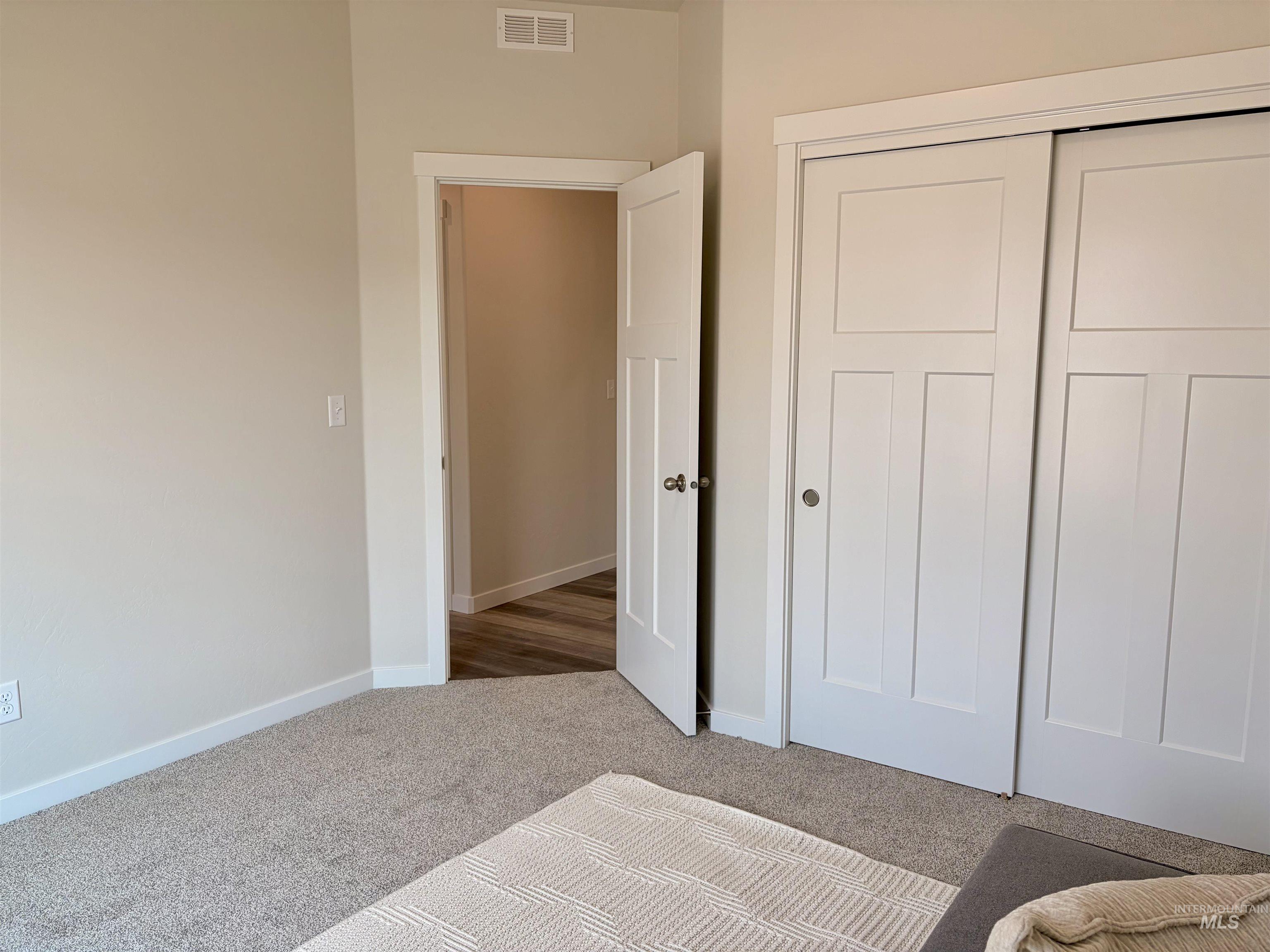 766 Waveland Avenue Property Photo 19