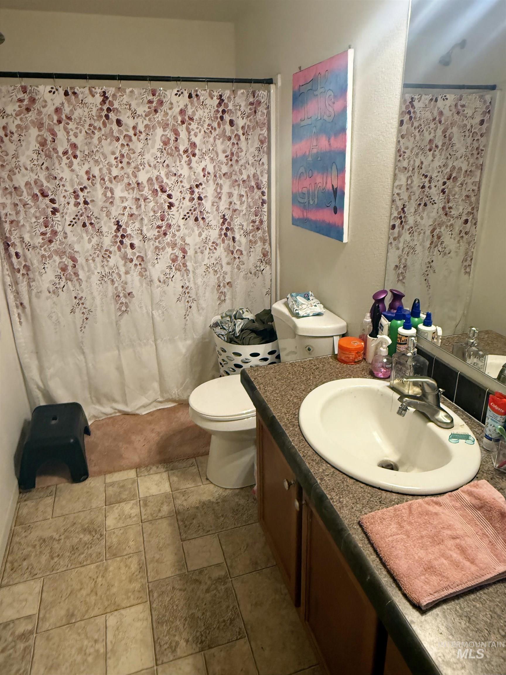 100 Ellsworth Street Property Photo 6