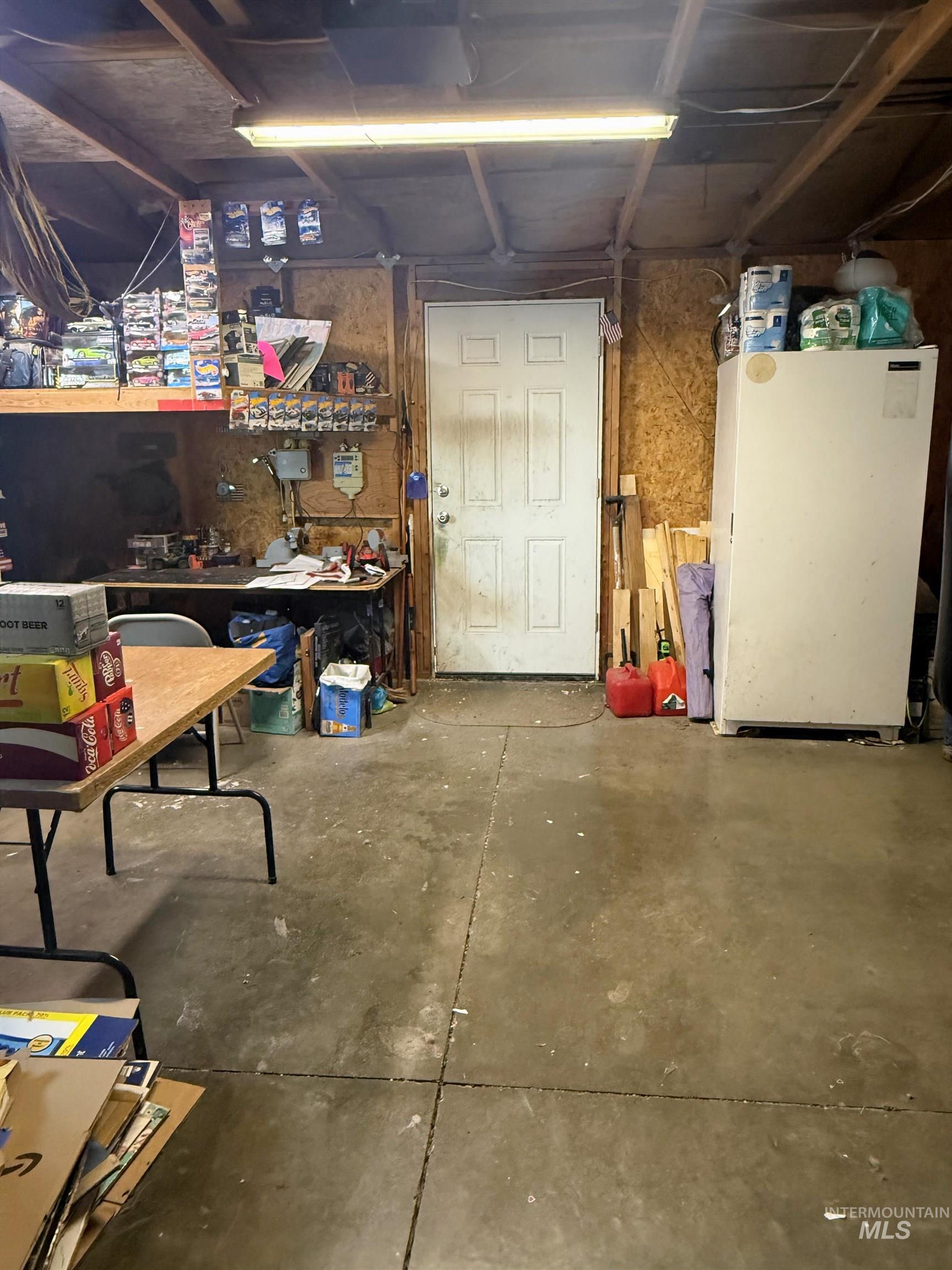 100 Ellsworth Street Property Photo 8