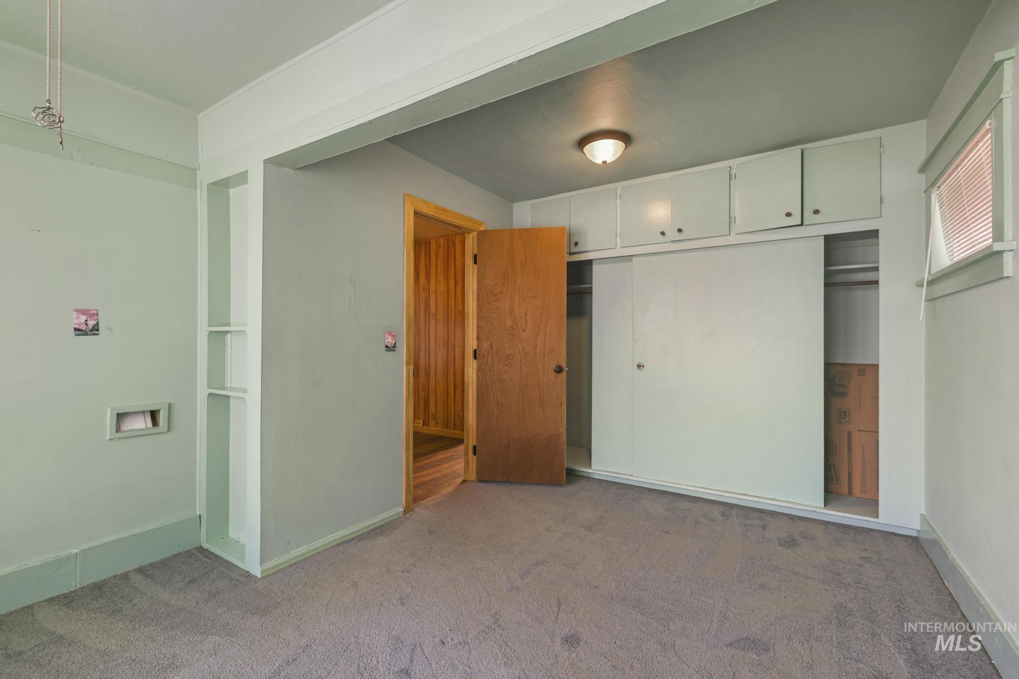 325 East Ave D Property Photo 26