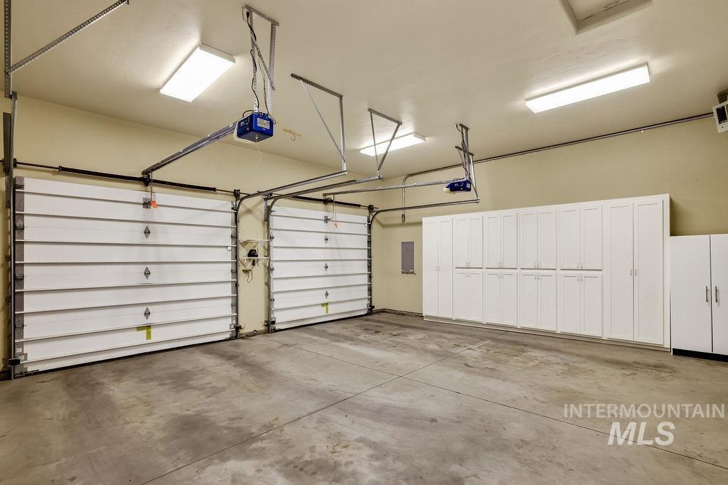1295 Bitterroot Drive Property Photo 34