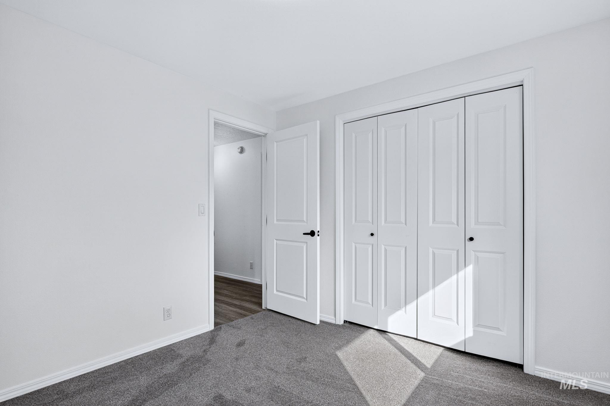 3385 N Creswell Way Property Photo 17
