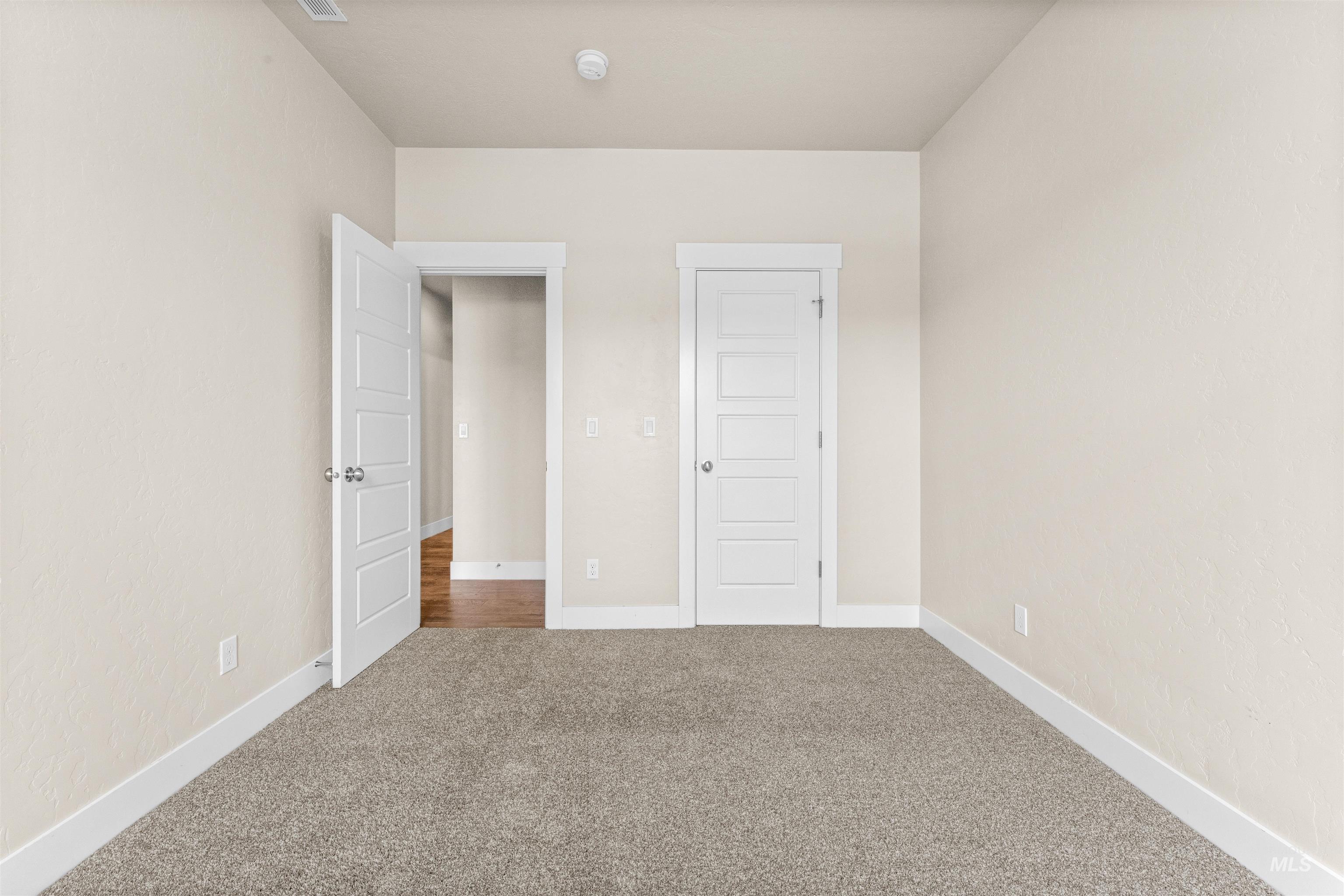 1473 W Olds River Dr. Property Photo 33