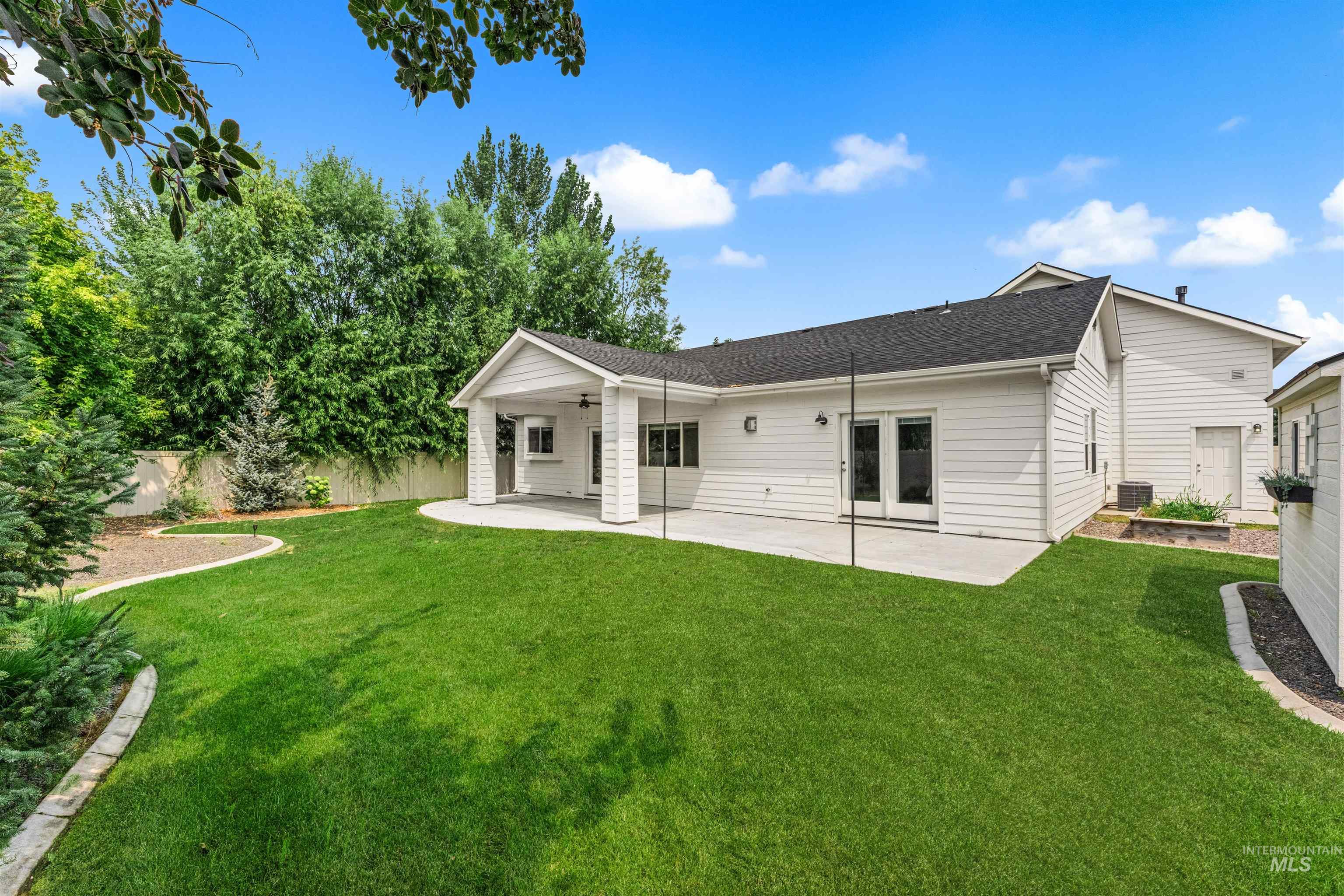 1473 W Olds River Dr. Property Photo 43