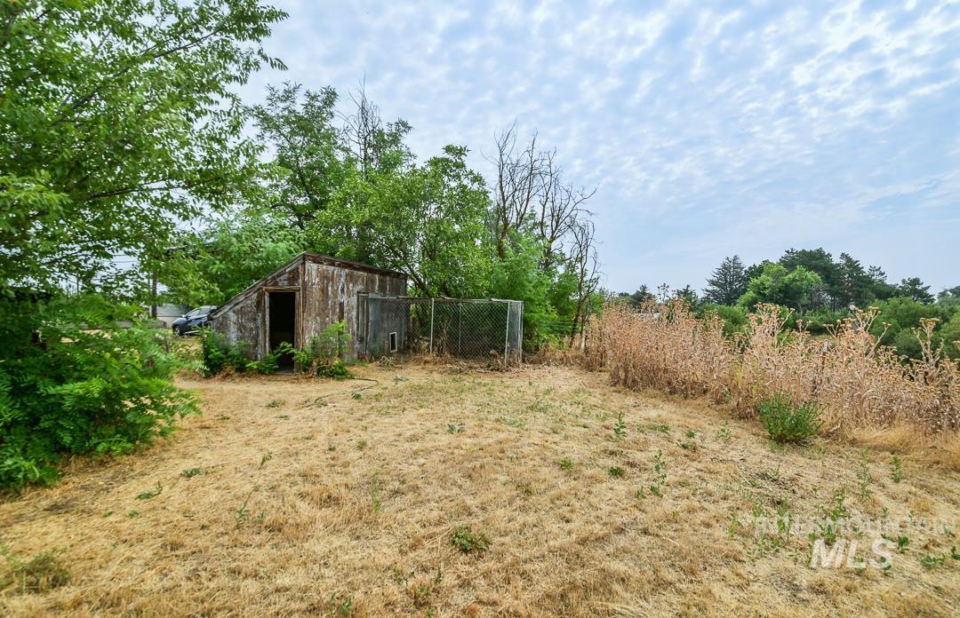 595 Cemetery Rd Property Photo 40