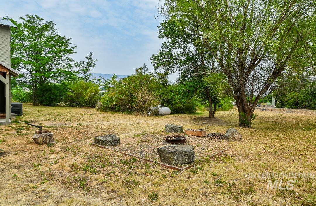 595 Cemetery Rd Property Photo 41