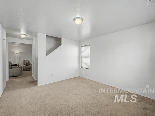 1152 Nw 22nd St Property Photo 3