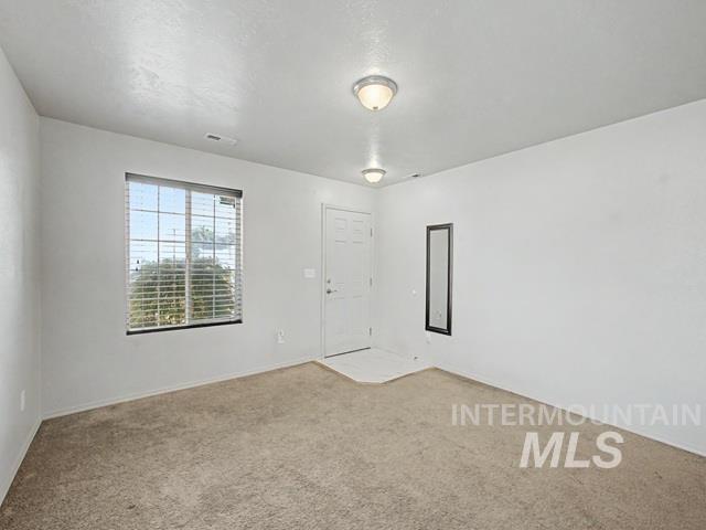 1152 Nw 22nd St Property Photo 4