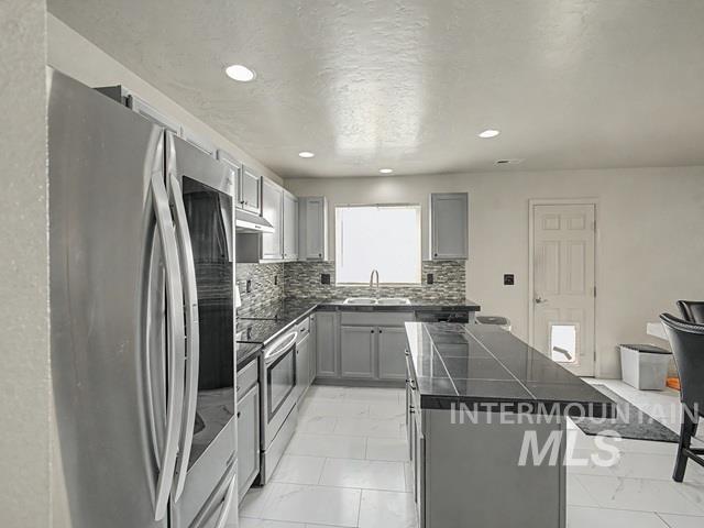 1152 Nw 22nd St Property Photo 10
